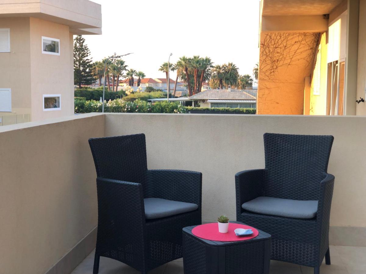Residence Romeo Marina di Ragusa Exterior foto